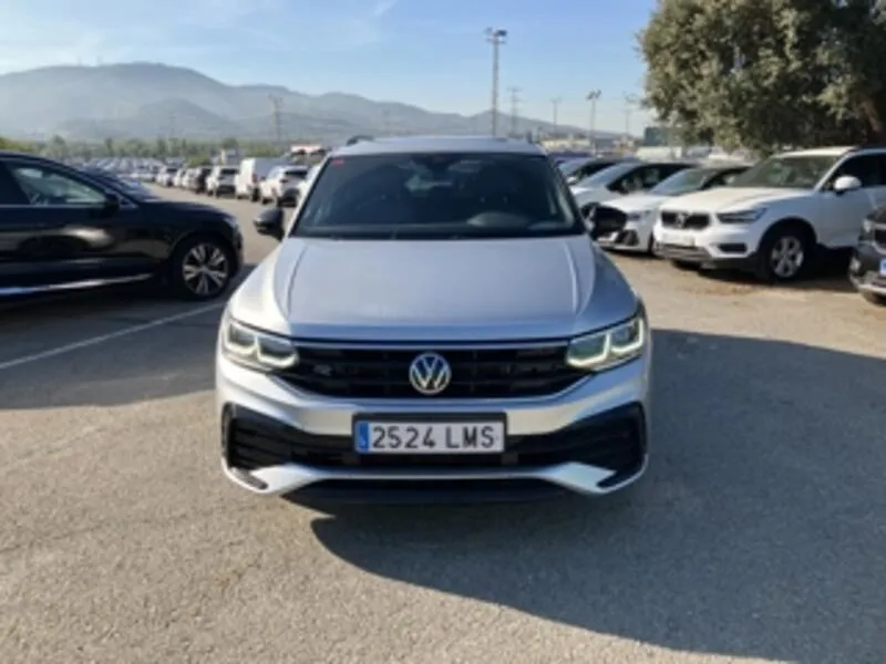 Volkswagen Tiguan R-Line 2.0 TDI DSG - foto 3