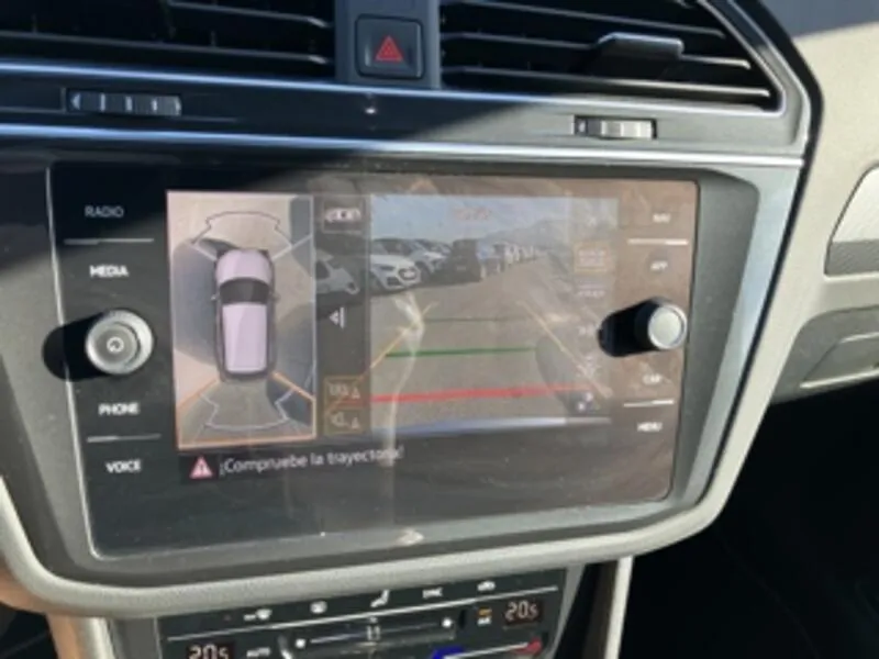 Volkswagen Tiguan R-Line 2.0 TDI DSG - foto 19