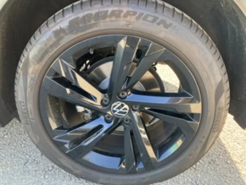 Volkswagen Tiguan R-Line 2.0 TDI DSG - foto 39