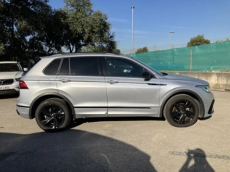 Volkswagen Tiguan R-Line 2.0 TDI DSG - foto 9