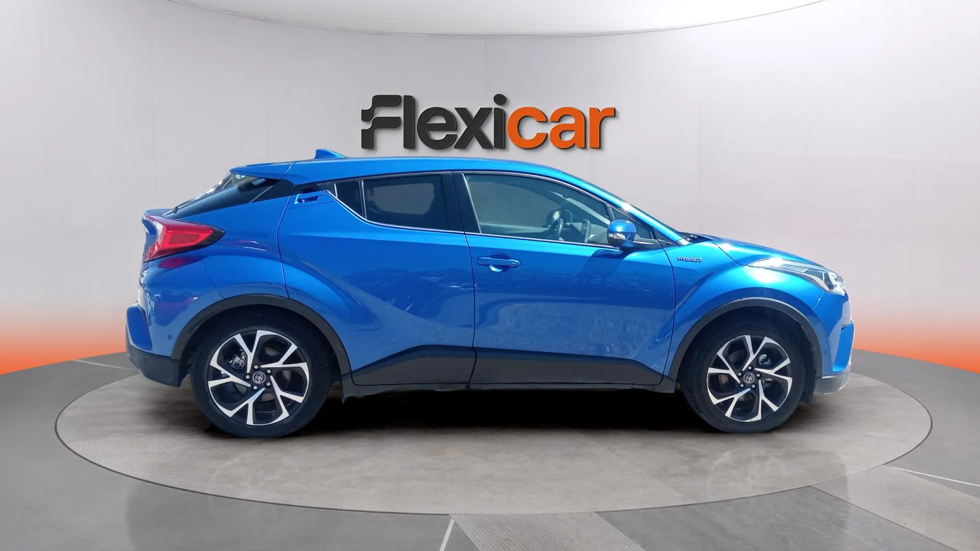 Toyota C-HR 1.8 125H Advance - foto 12