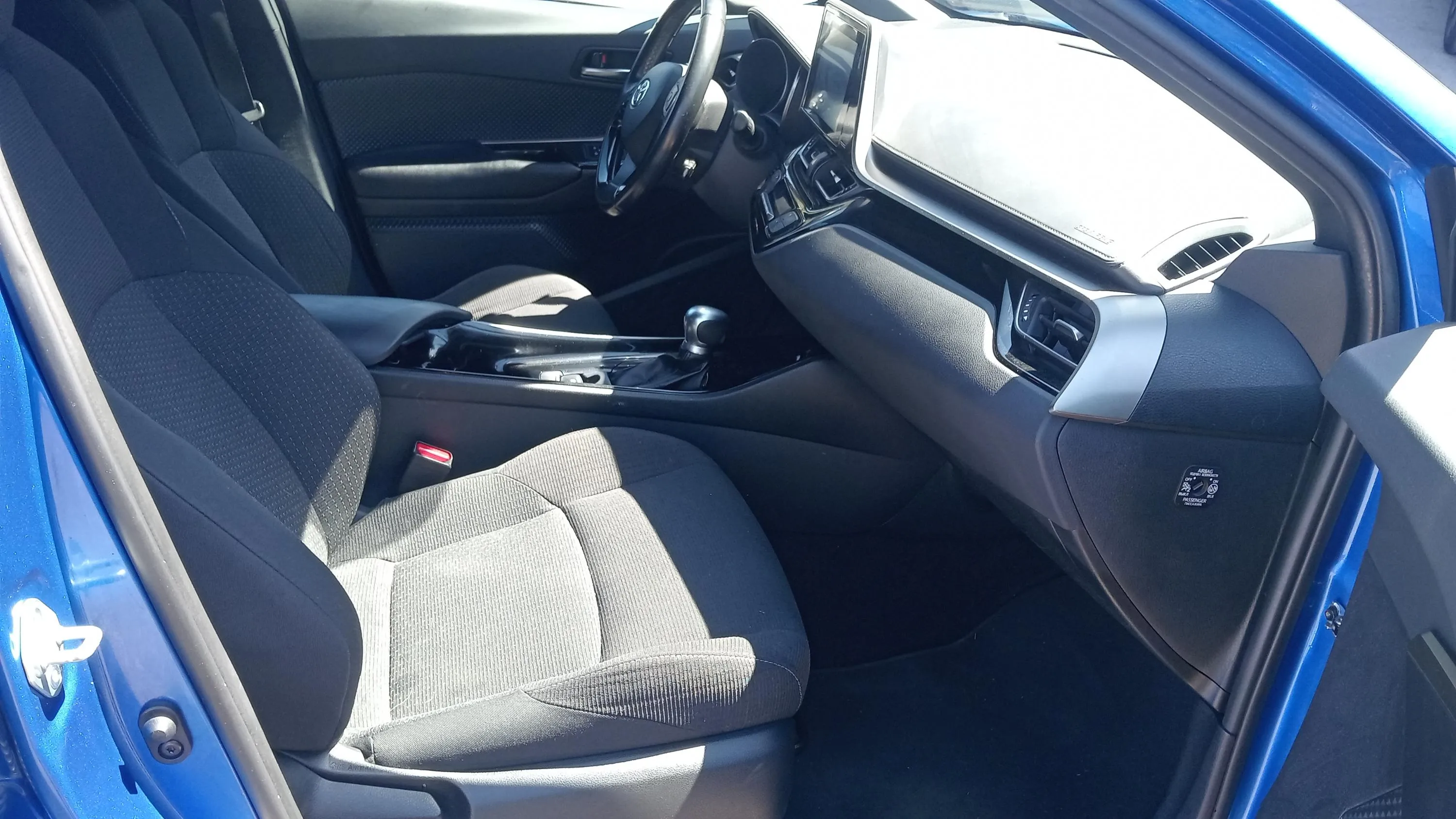 Toyota C-HR 1.8 125H Advance - foto 17