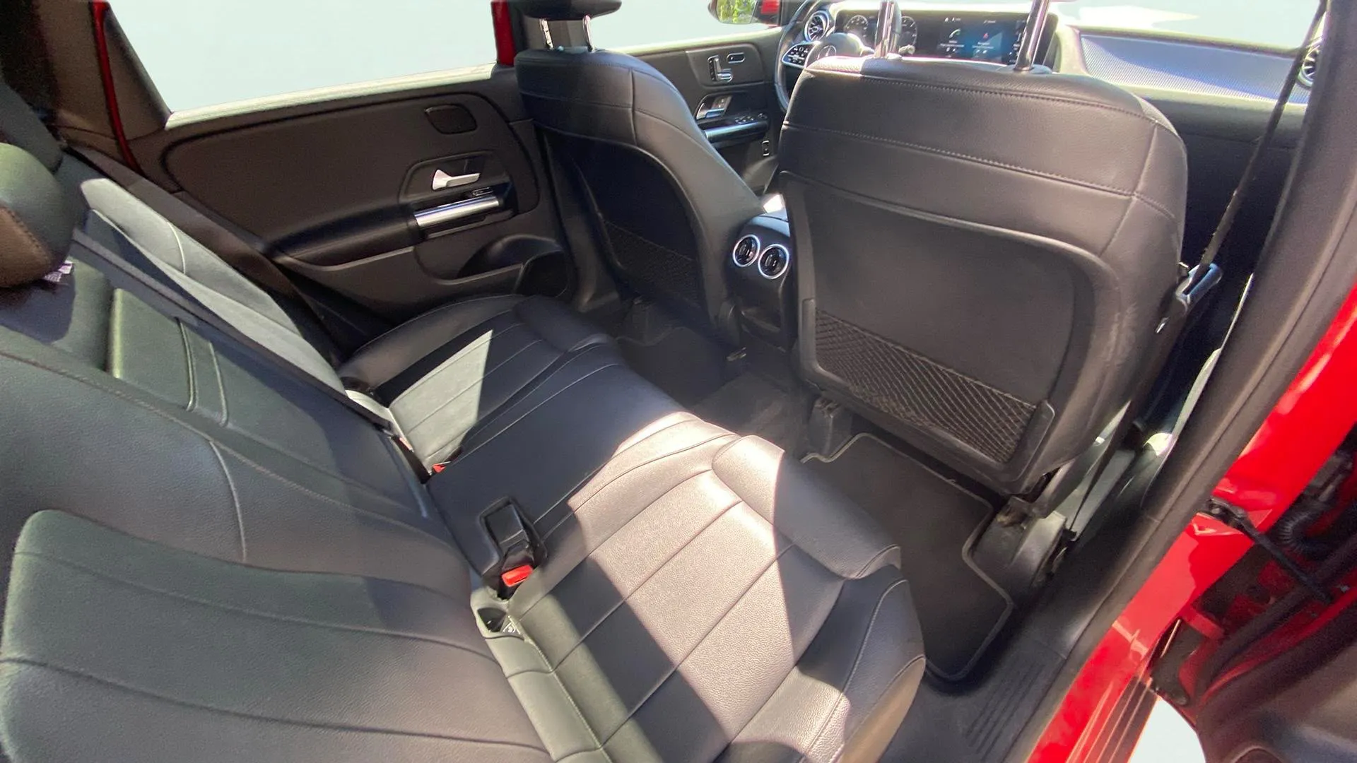 Mercedes-Benz Clase B B 200 d - foto 23