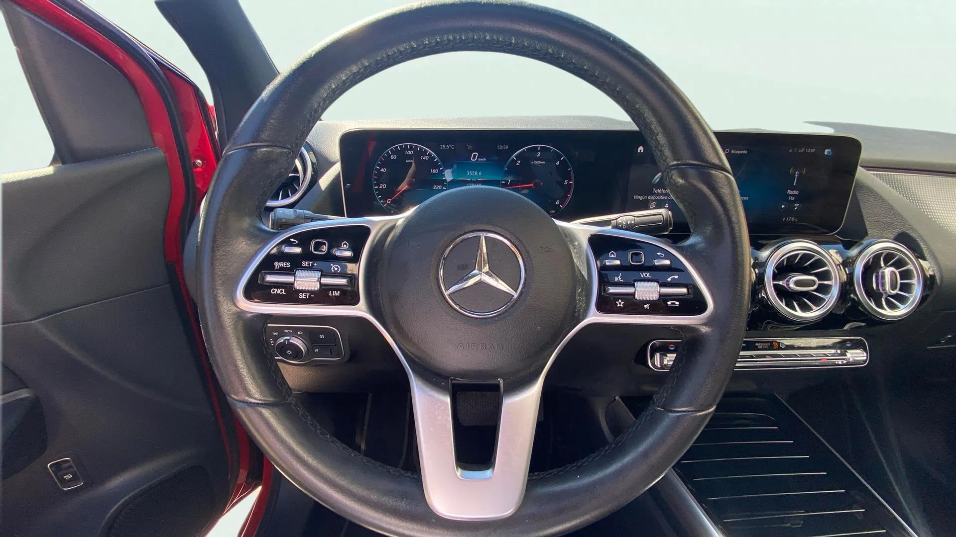 Mercedes-Benz Clase B B 200 d - foto 10
