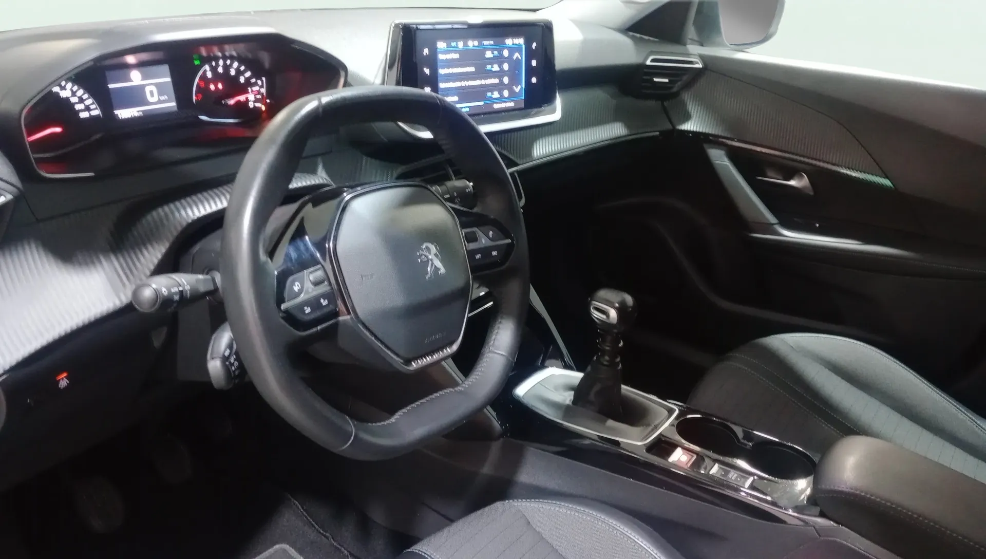 Peugeot 2008 Active BlueHDi - foto 6