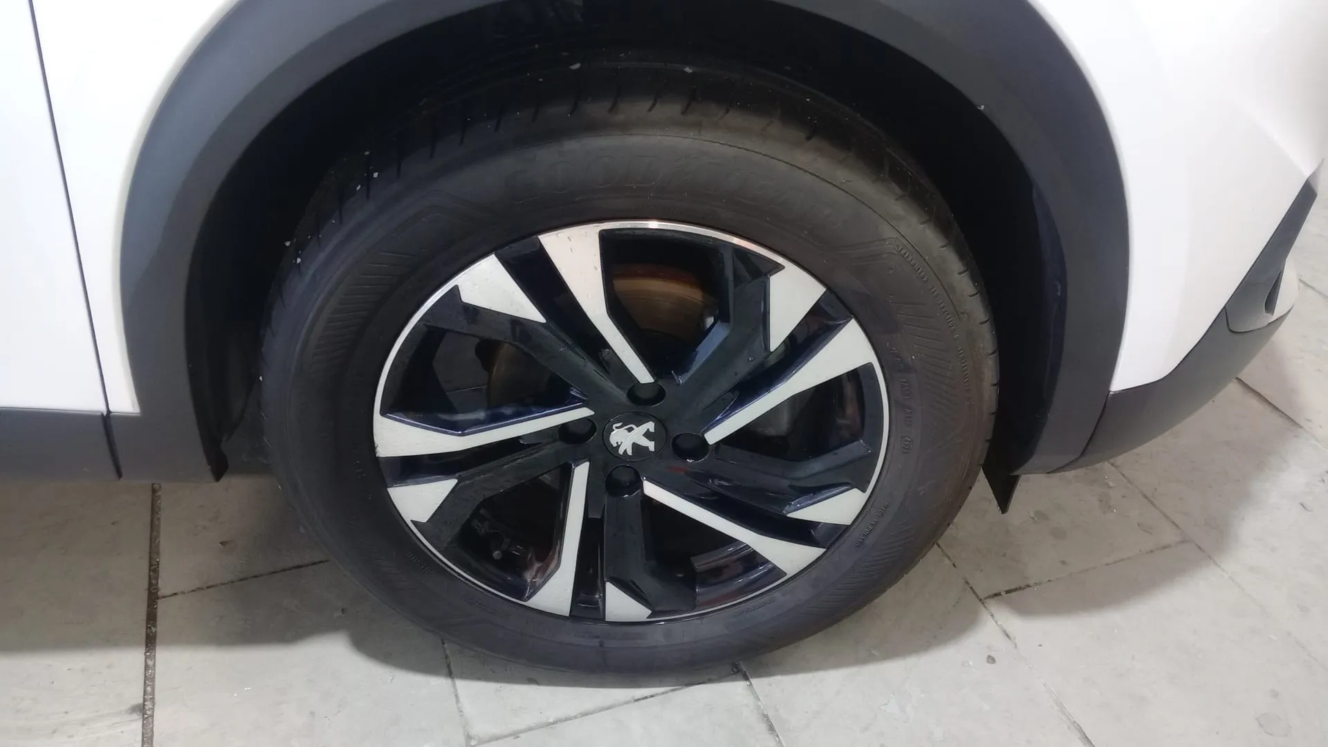 Peugeot 2008 Active BlueHDi - foto 19