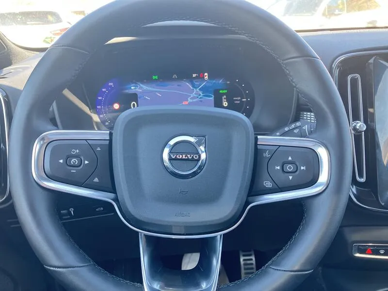 Volvo XC40 Recharge Twin Eléctrico Pro AWD - foto 39