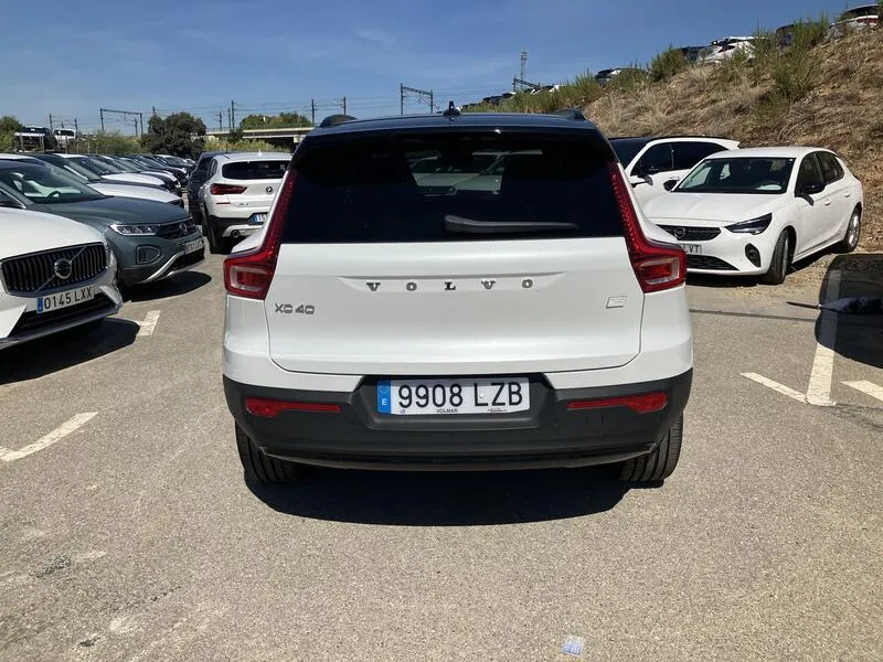 Volvo XC40 Recharge Twin Eléctrico Pro AWD - foto 5