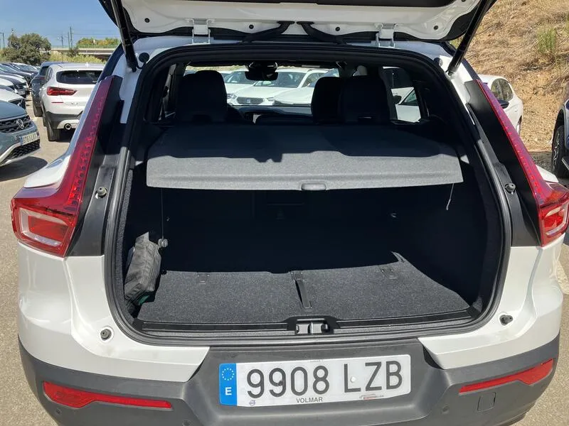 Volvo XC40 Recharge Twin Eléctrico Pro AWD - foto 22
