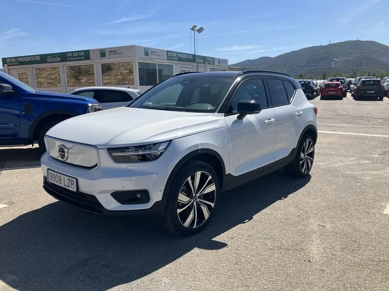 Volvo XC40 Recharge Twin Eléctrico Pro AWD