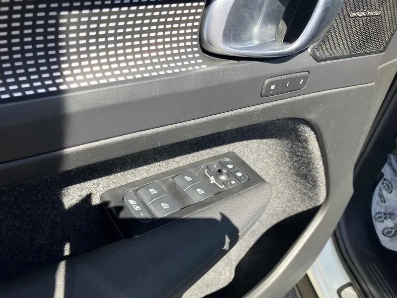 Volvo XC40 Recharge Twin Eléctrico Pro AWD - foto 16