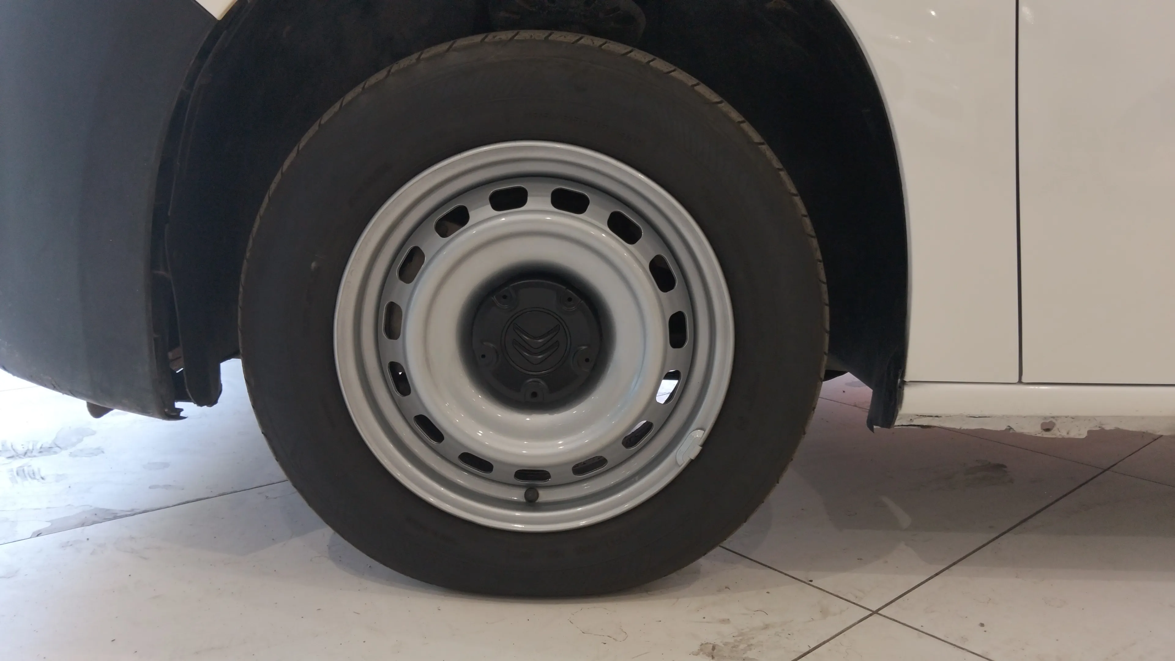Citroën Berlingo Talla M BlueHDi 100 Club - foto 6