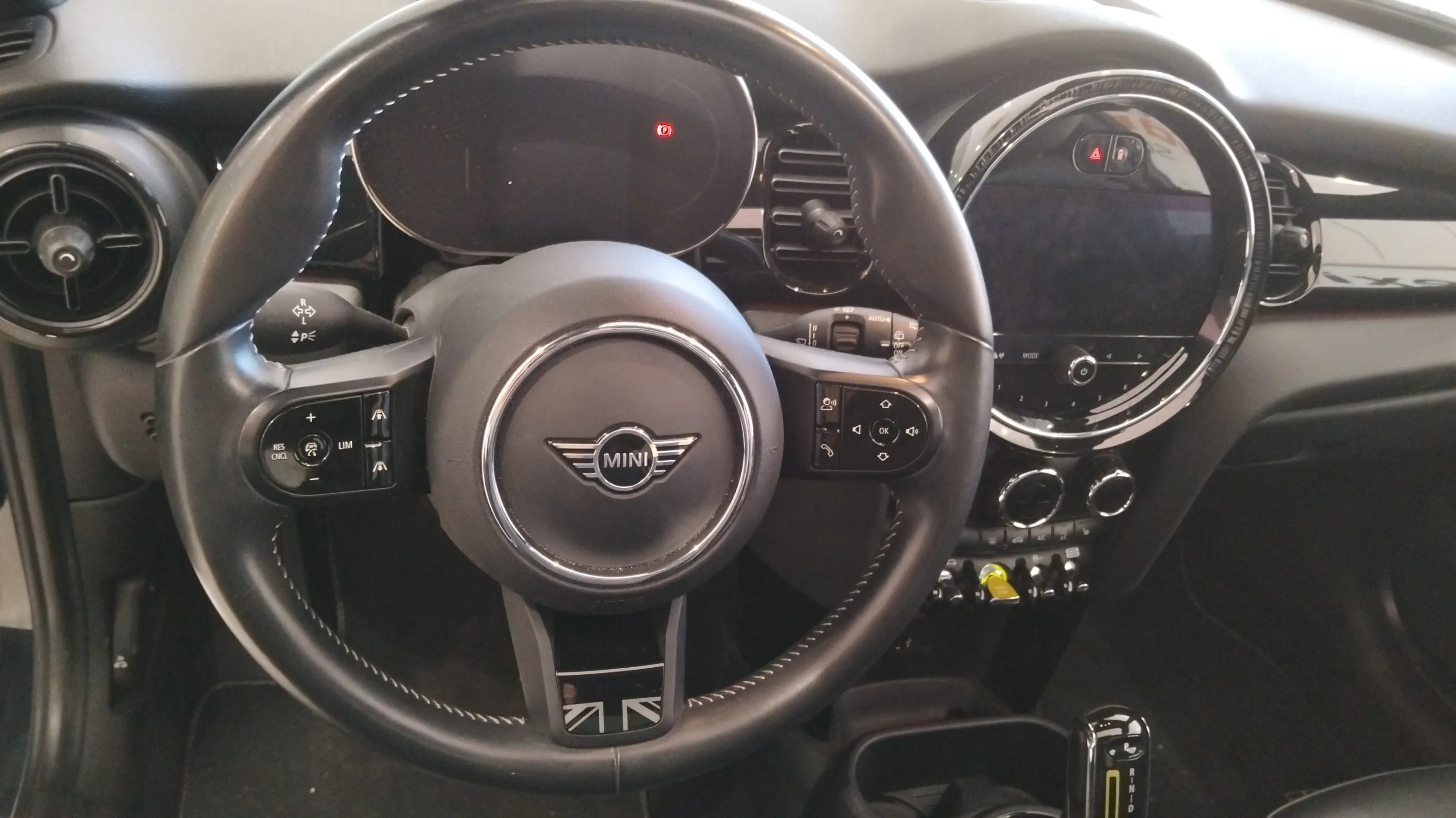 MINI Cooper SE - foto 12