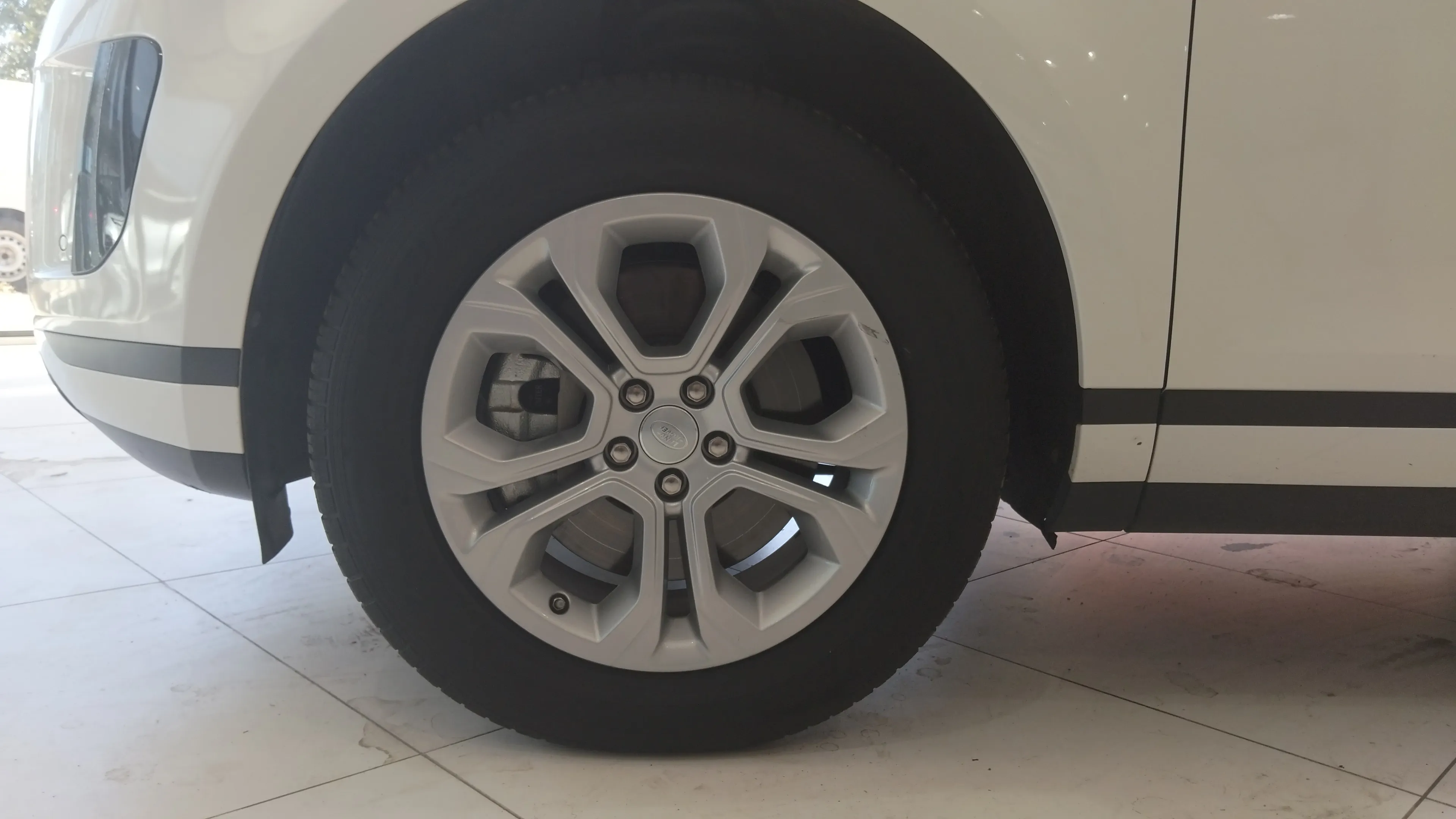 Land Rover Range Rover Evoque 2.0 D150 4WD - foto 6
