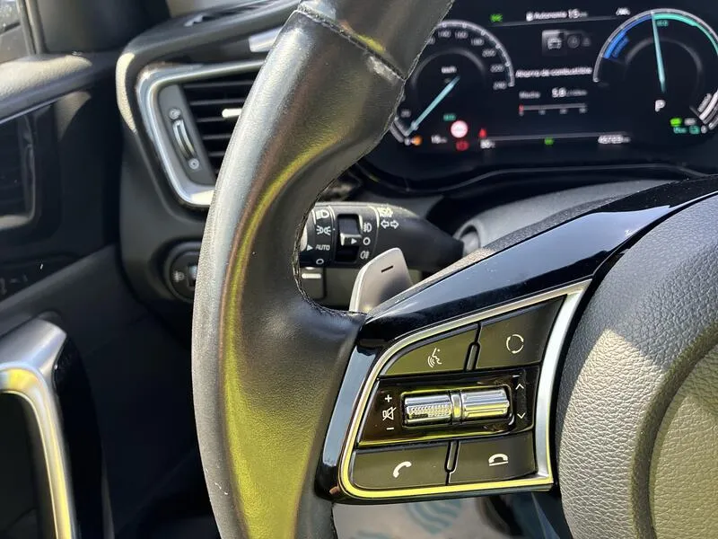 Kia XCeed 1.6 GDi PHEV E-Tech - foto 32