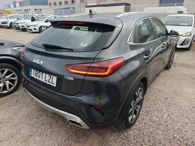 Kia XCeed 1.6 GDi PHEV E-Tech - foto 44