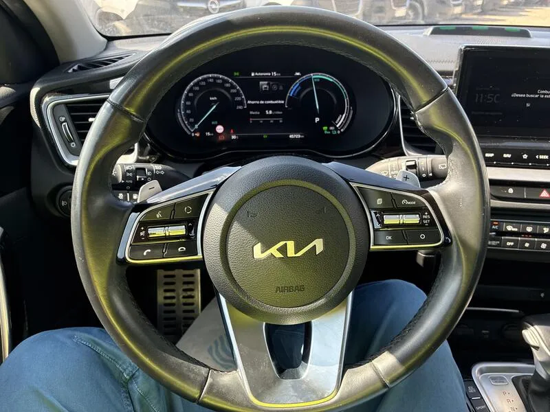 Kia XCeed 1.6 GDi PHEV E-Tech - foto 31