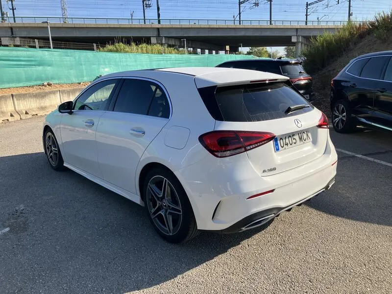Mercedes-Benz Clase A A 180 AMG Line AT7 E6d - foto 4