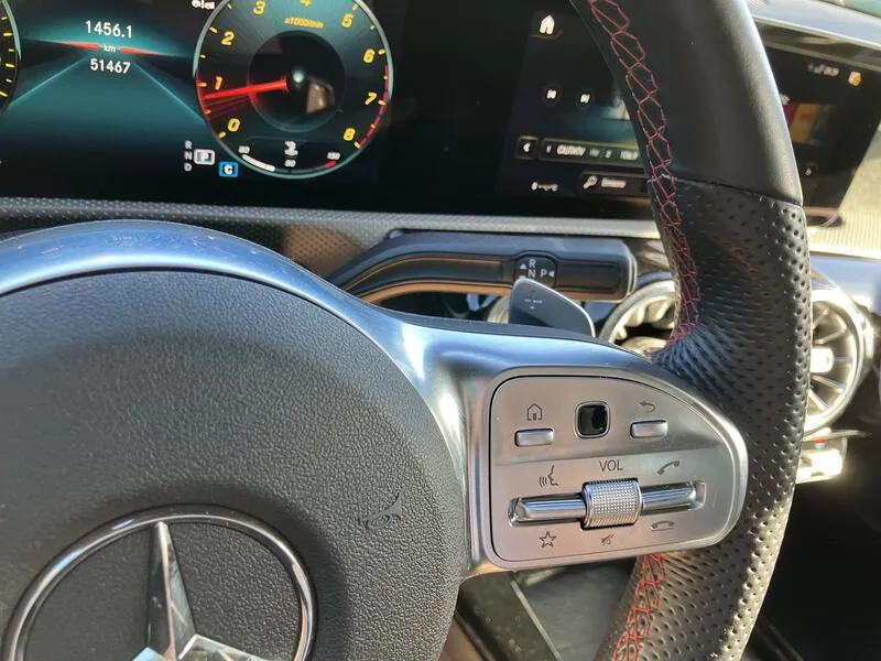 Mercedes-Benz Clase A A 180 AMG Line AT7 E6d - foto 30