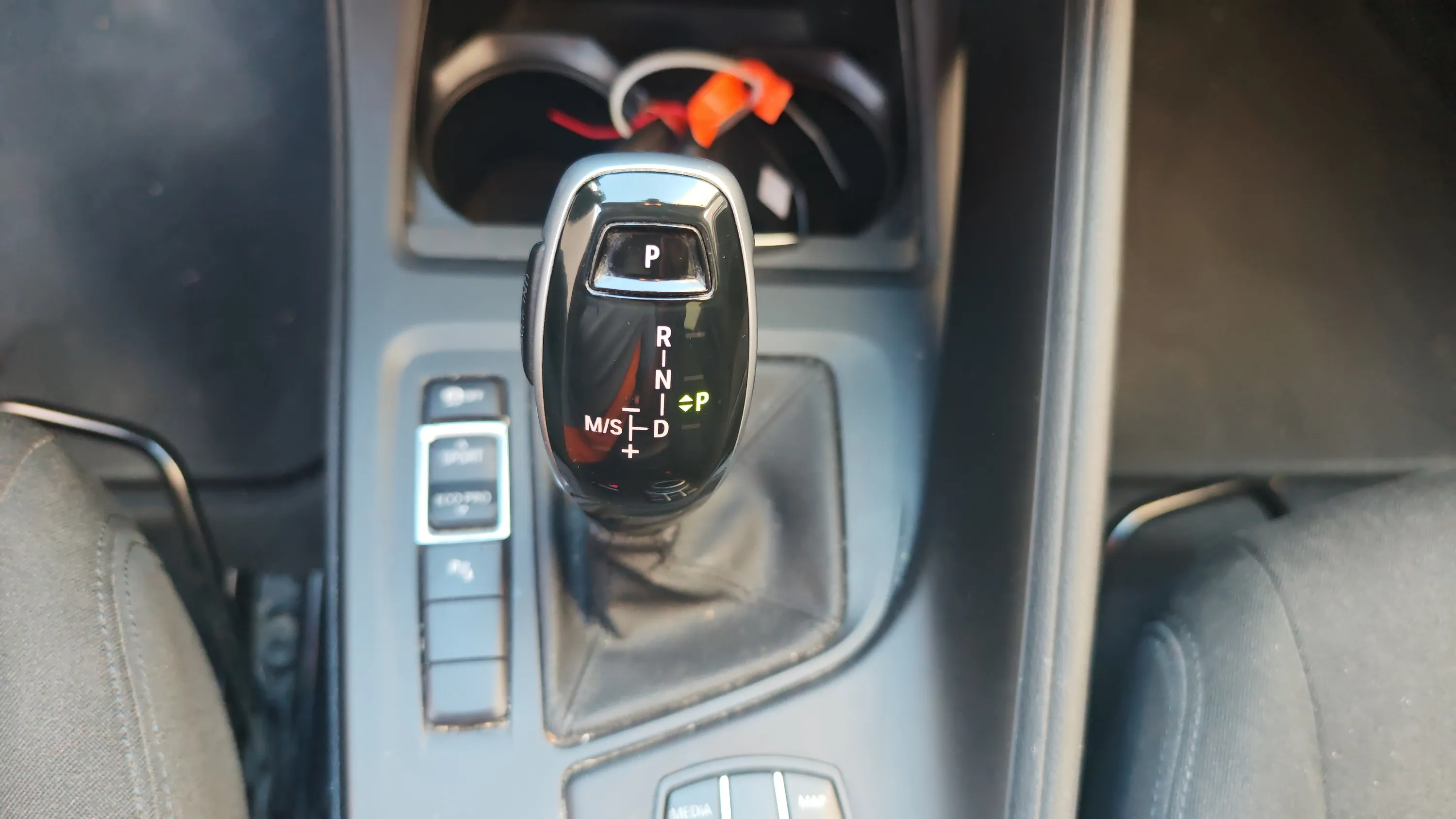 BMW X1 sDrive18d - foto 9