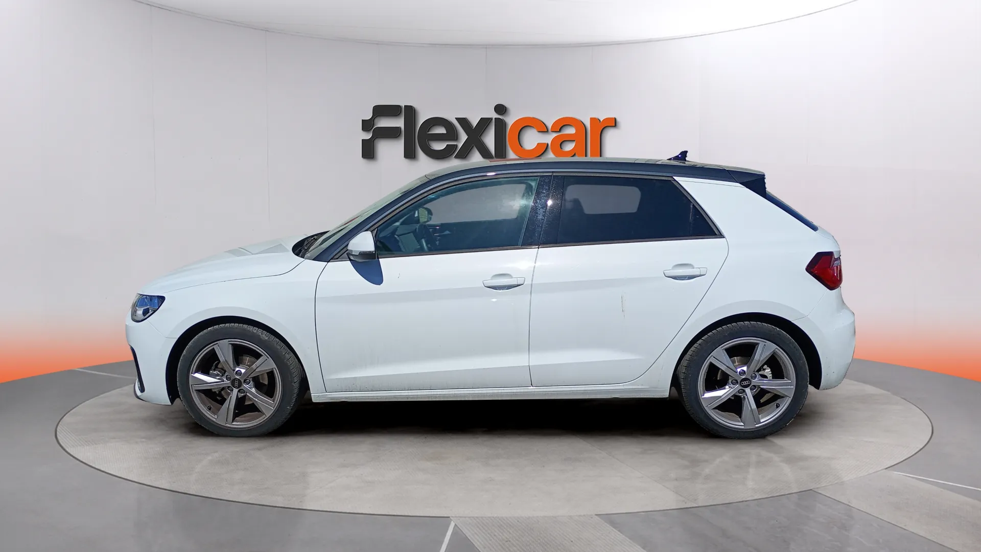 Audi A1 Sportback Advanced 30 TFSI - foto 4