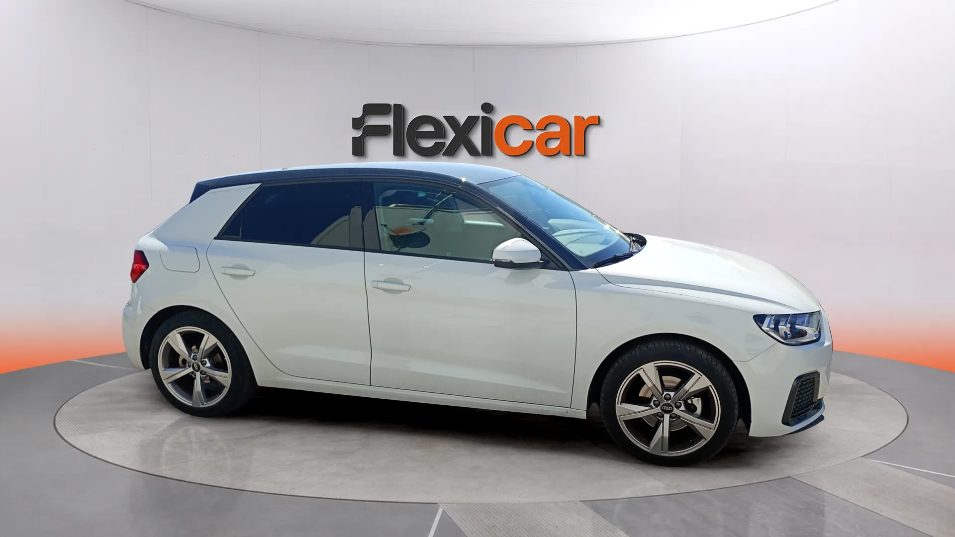 Audi A1 Sportback Advanced 30 TFSI - foto 5