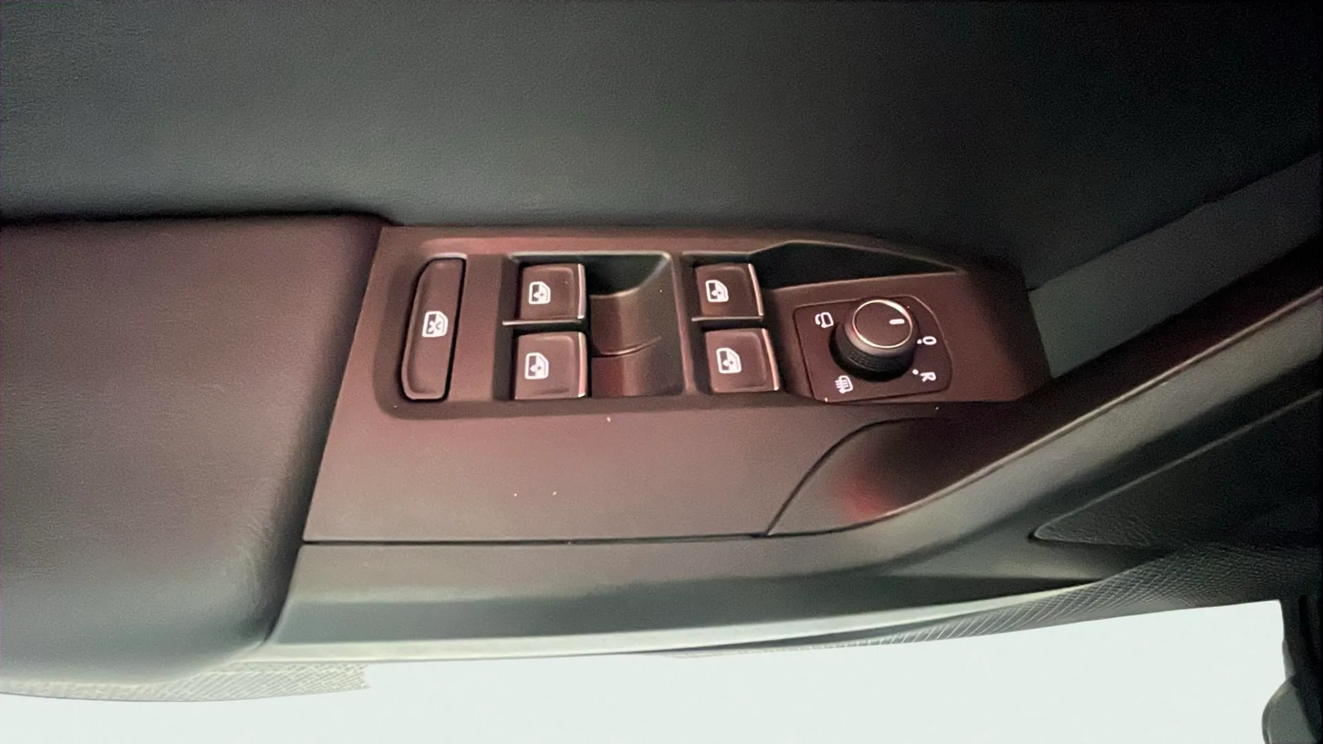 SEAT León 1.5 TSI FR Special Edition - foto 22