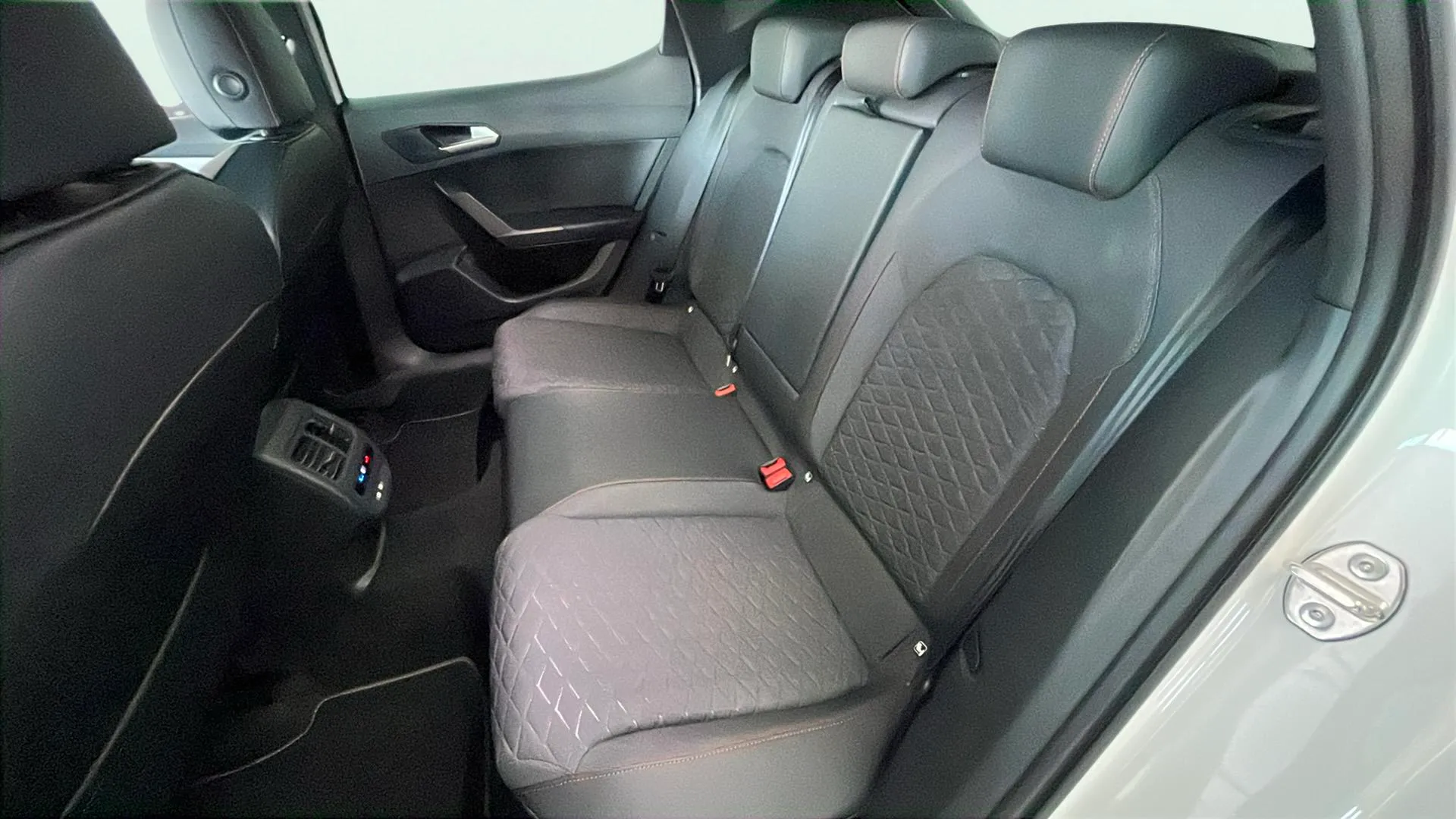 SEAT León 1.5 TSI FR Special Edition - foto 13