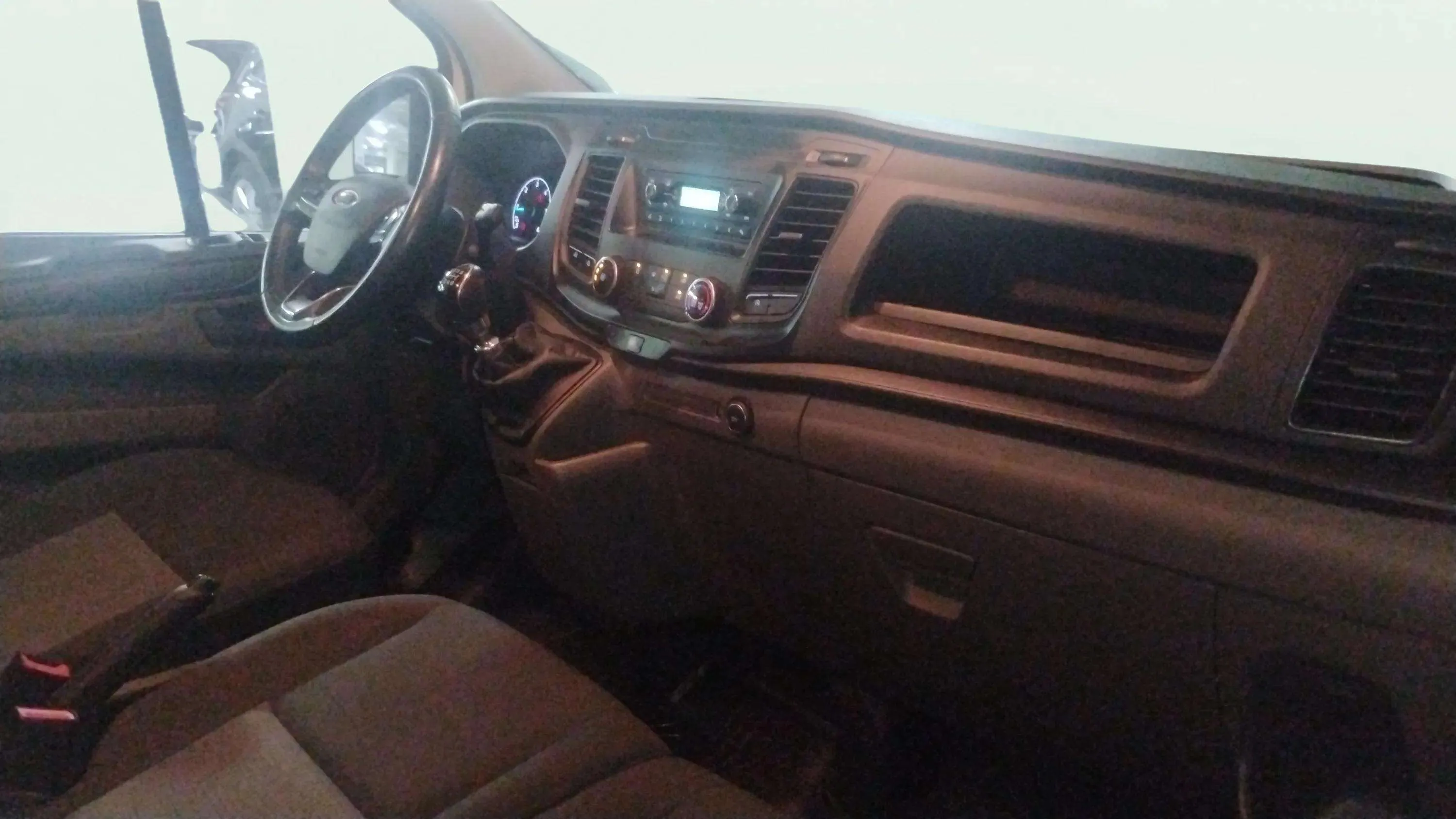 Ford Transit Custom - foto 7