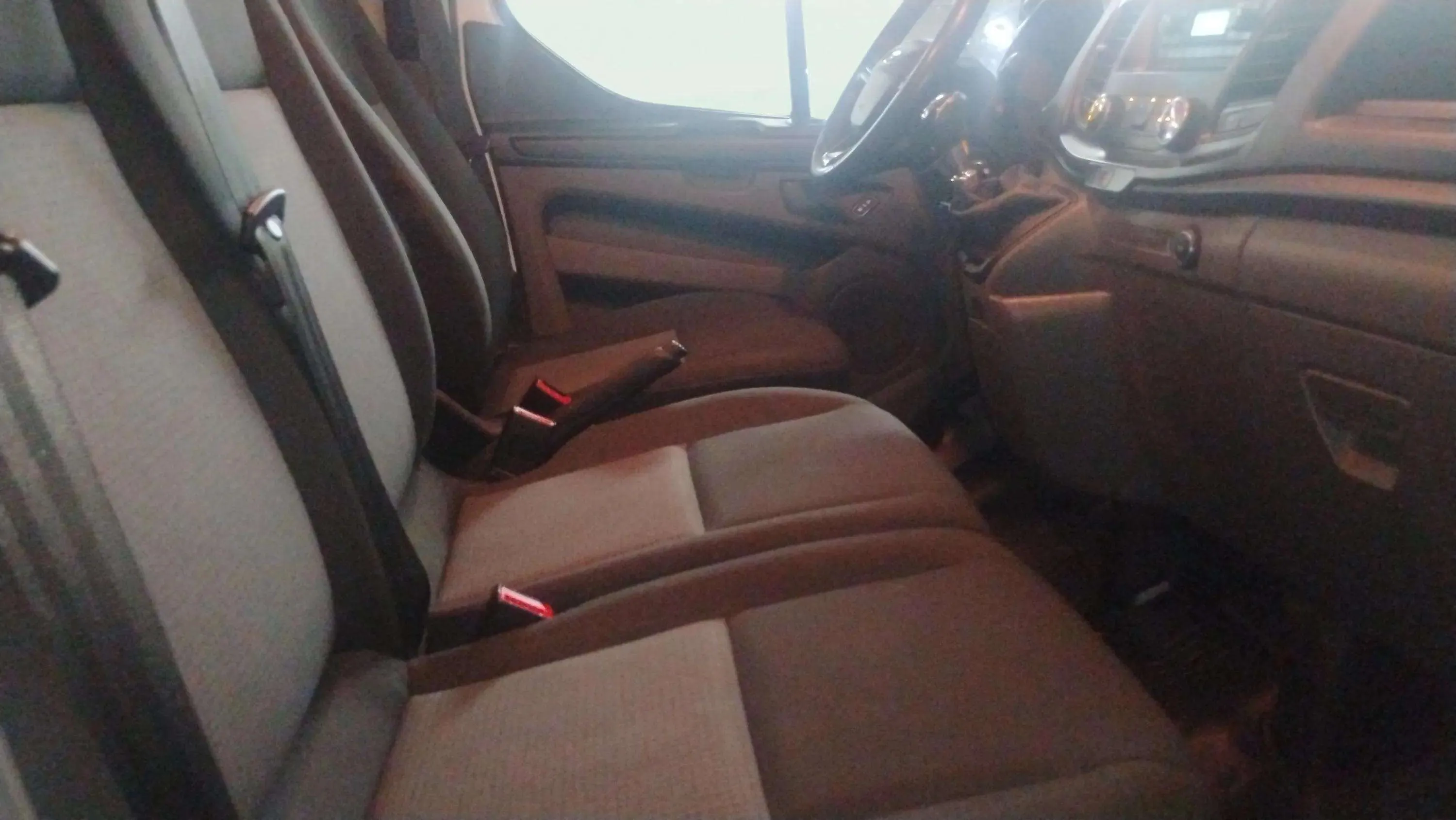 Ford Transit Custom - foto 8