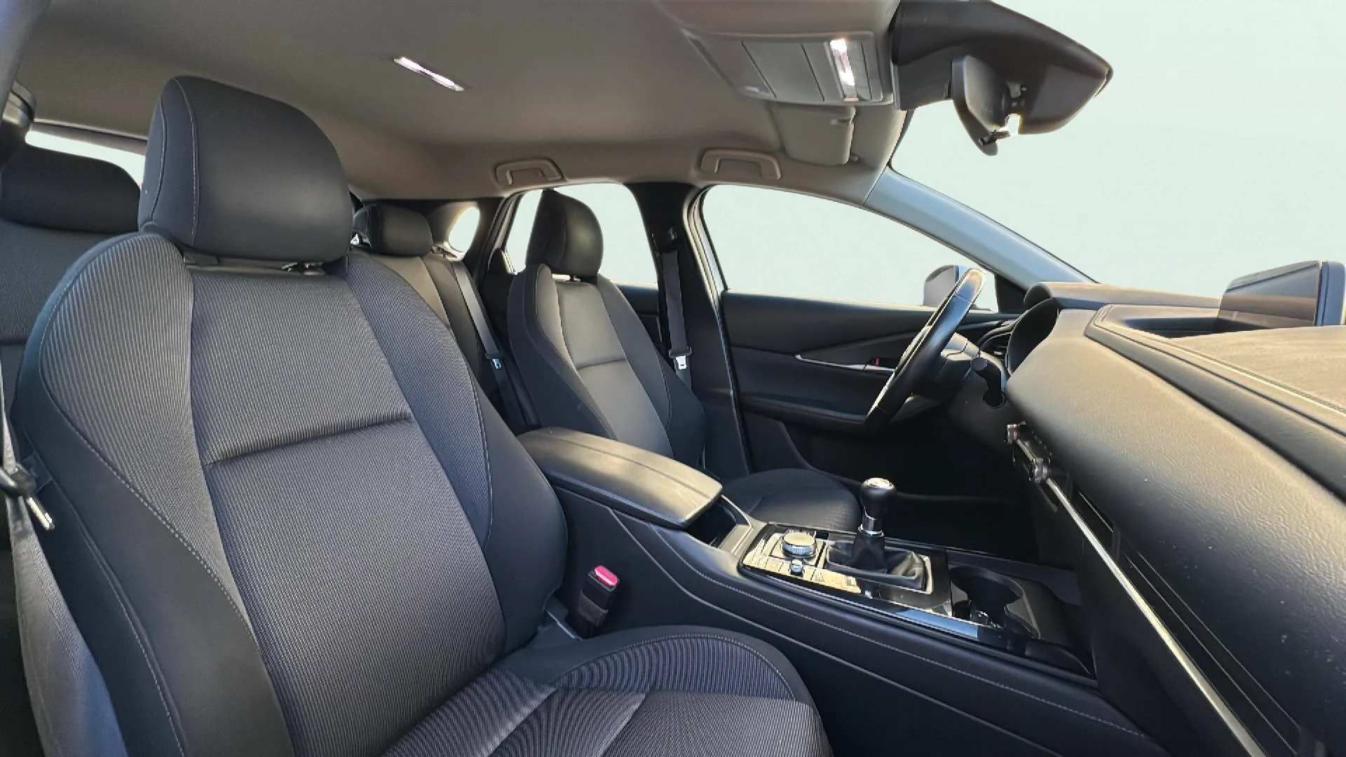 Mazda CX-30 e-SKYACTIV-G 2.0 2WD Evolution - foto 22