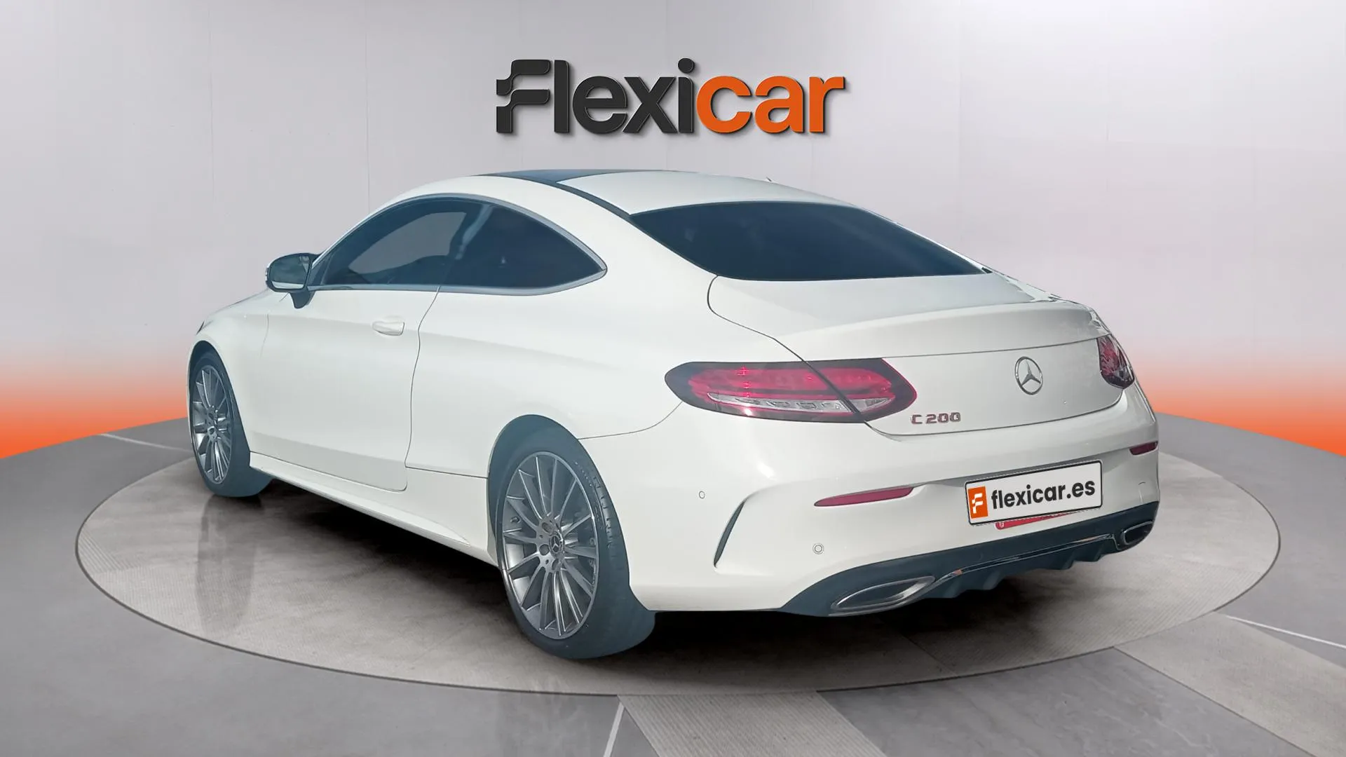 Mercedes-Benz Clase C Coupé C 200 - foto 5