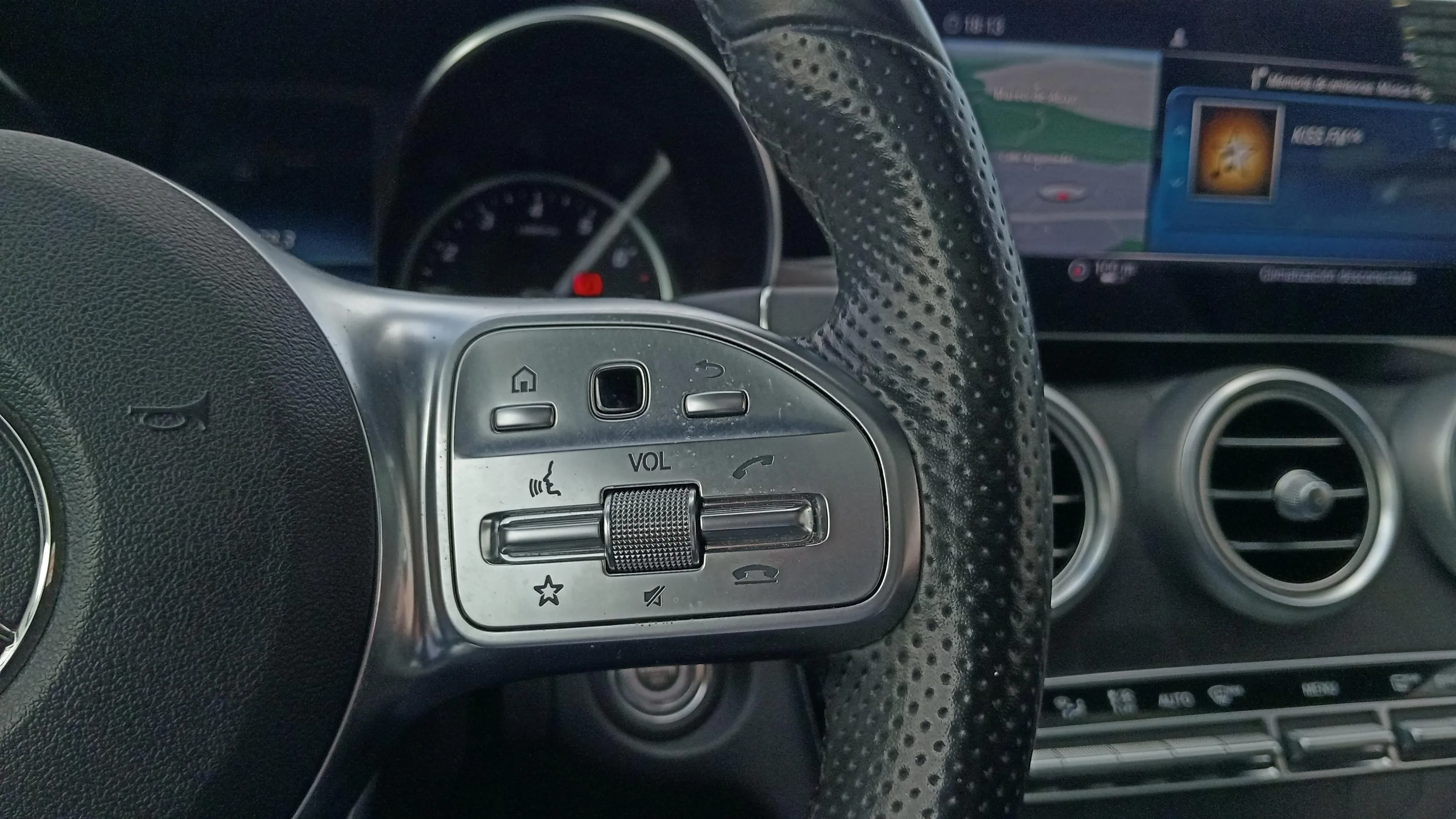 Mercedes-Benz Clase C Coupé C 200 - foto 17