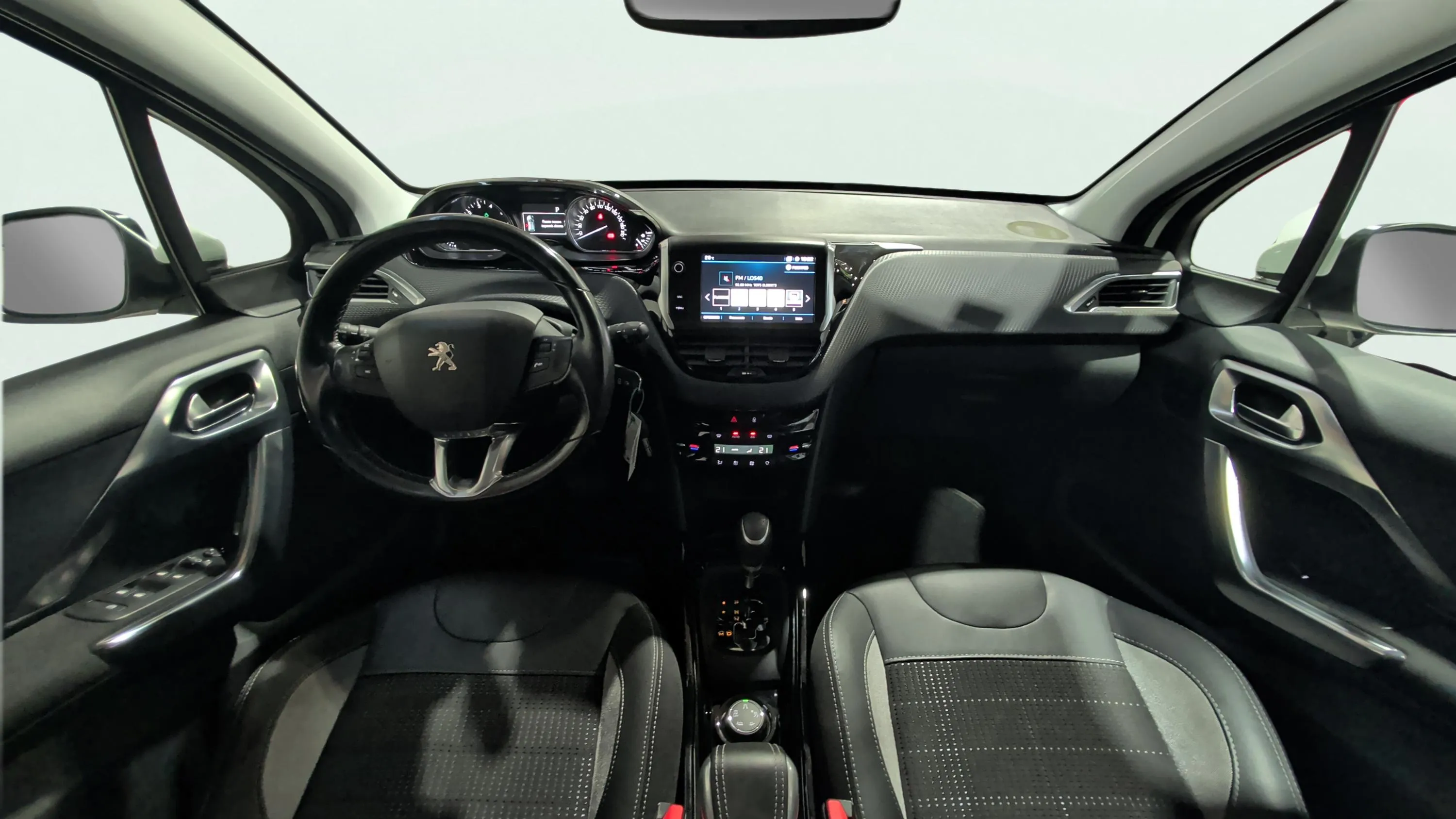 Peugeot 2008 Allure 1.2 PureTech - foto 12