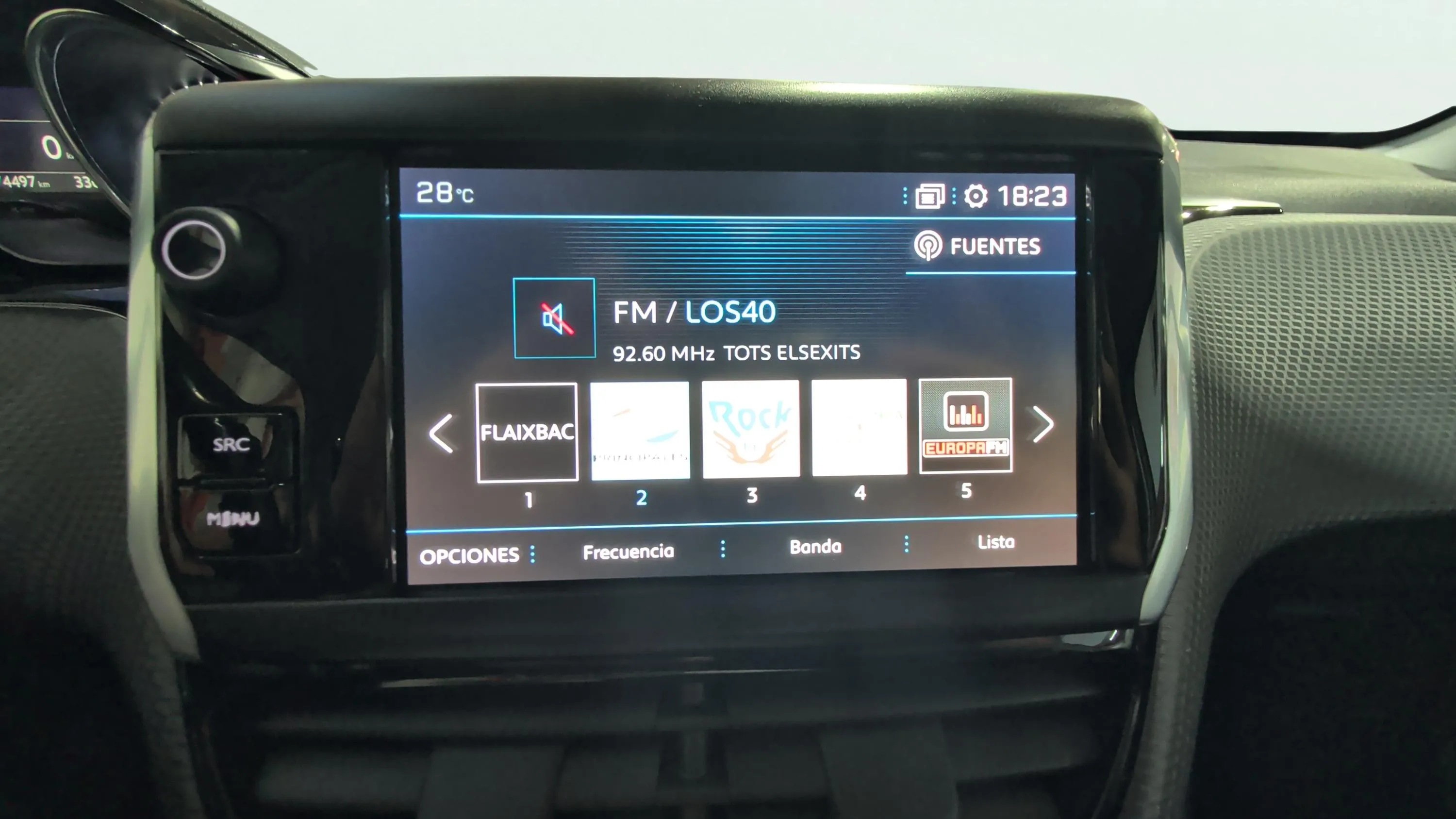 Peugeot 2008 Allure 1.2 PureTech - foto 16
