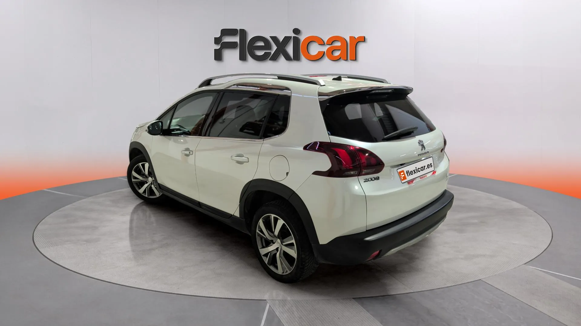 Peugeot 2008 Allure 1.2 PureTech - foto 5