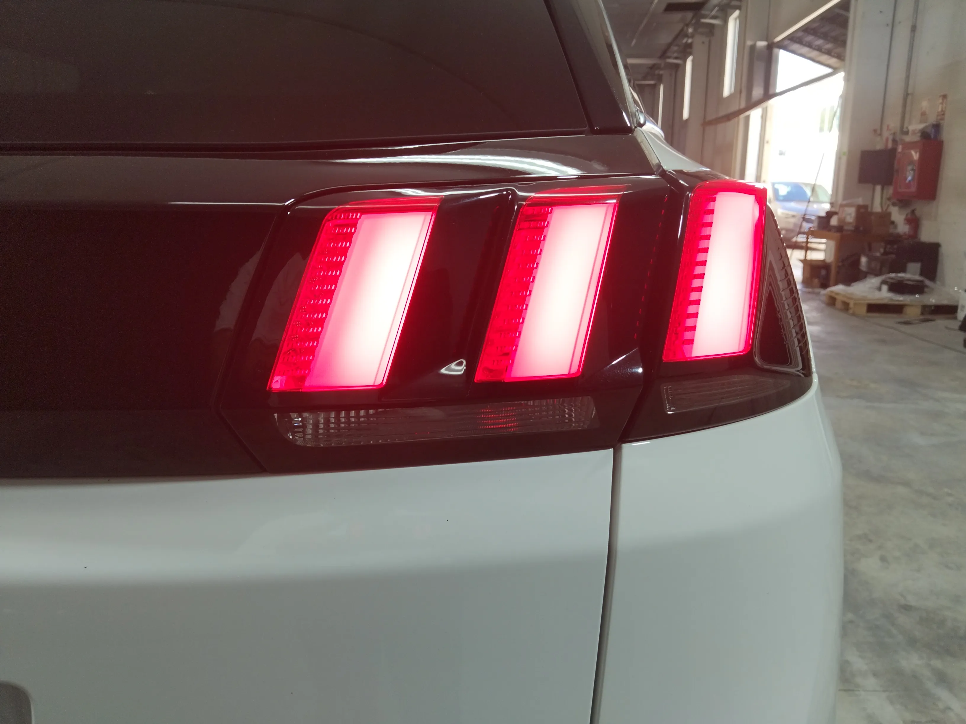 Peugeot 3008 1.2 PureTech Active - foto 18