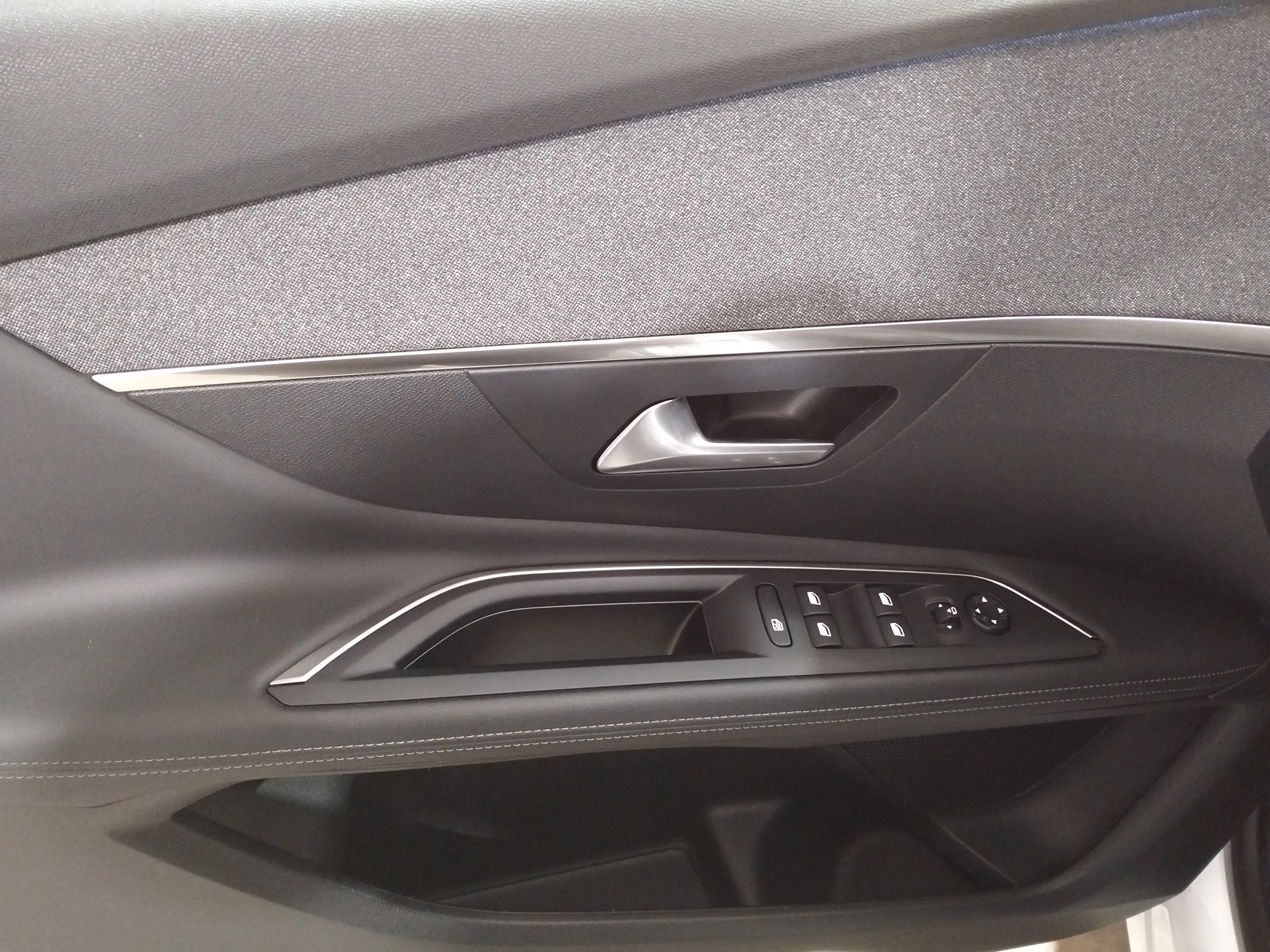 Peugeot 3008 1.2 PureTech Active - foto 20