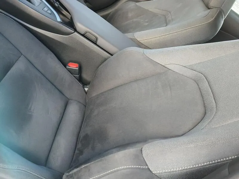 Lexus UX 2.0 250h Business - foto 27