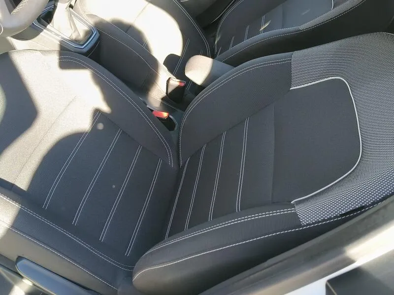 Dacia Jogger Expression 1.6 - foto 29
