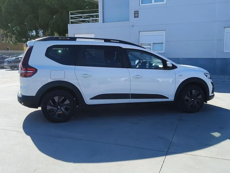 Dacia Jogger Expression 1.6 - foto 7