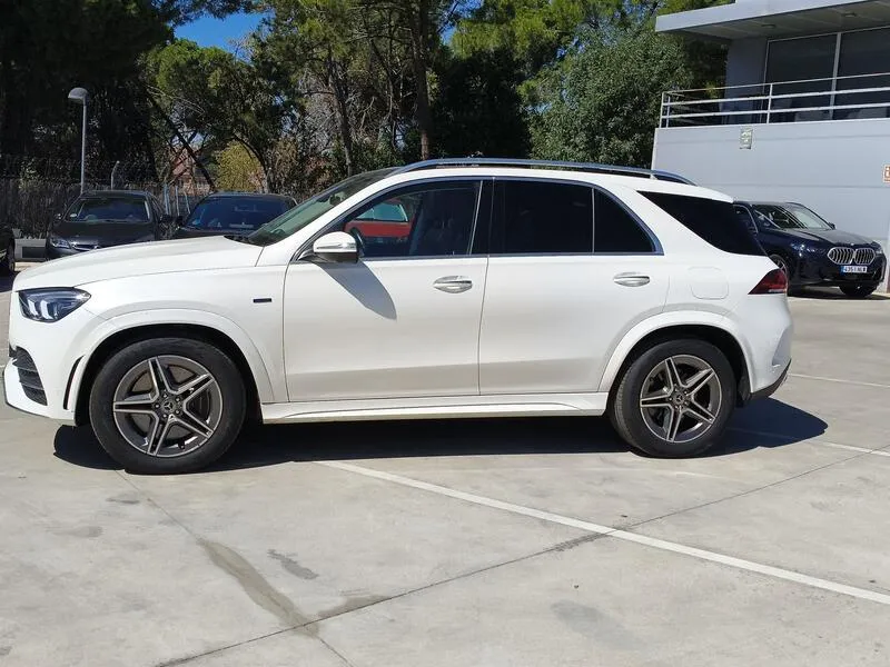 Mercedes-Benz GLE 350de 4MATIC - foto 3