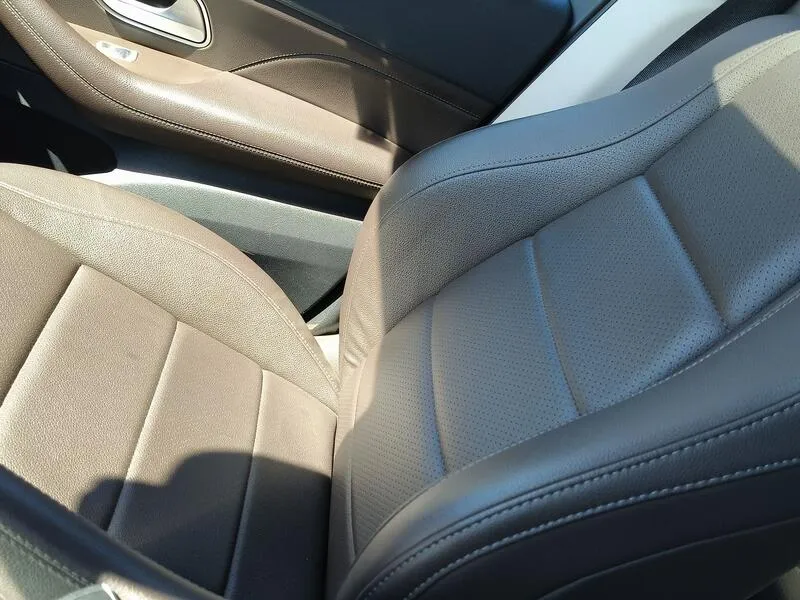 Mercedes-Benz GLE 350de 4MATIC - foto 22
