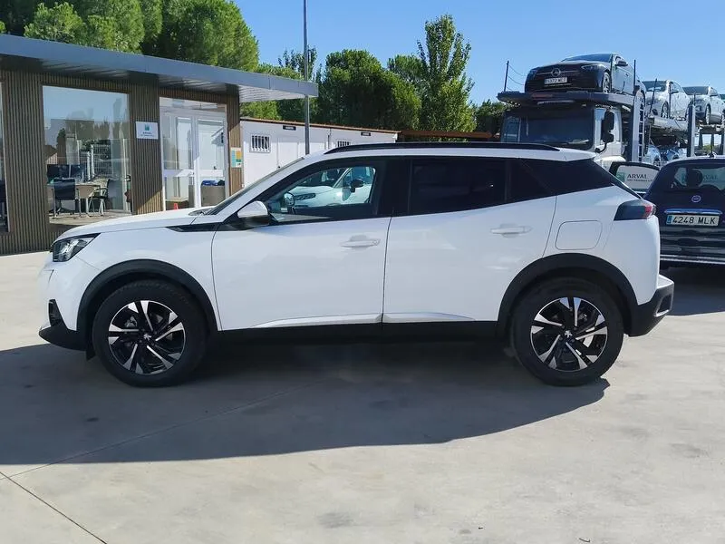 Peugeot 2008 Allure Pack PureTech 130 - foto 3