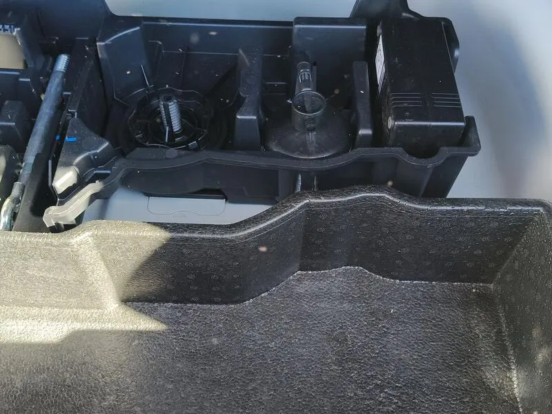 Peugeot 2008 Allure Pack PureTech 130 - foto 38