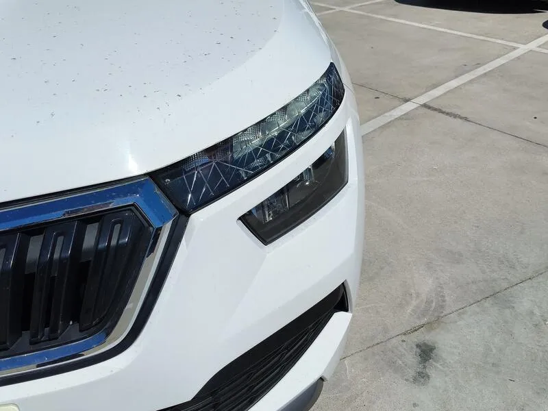 Škoda Kamiq 1.0 TSI DSG Ambition - foto 45