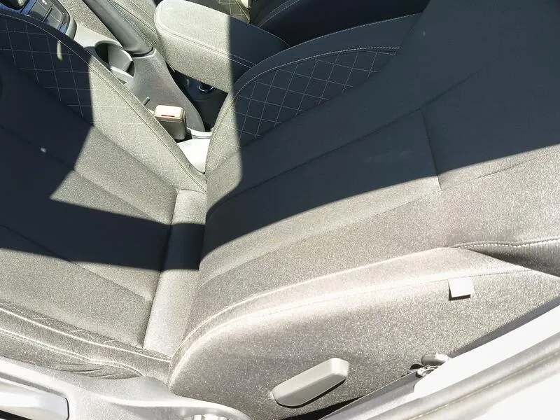 Škoda Kamiq 1.0 TSI DSG Ambition - foto 32