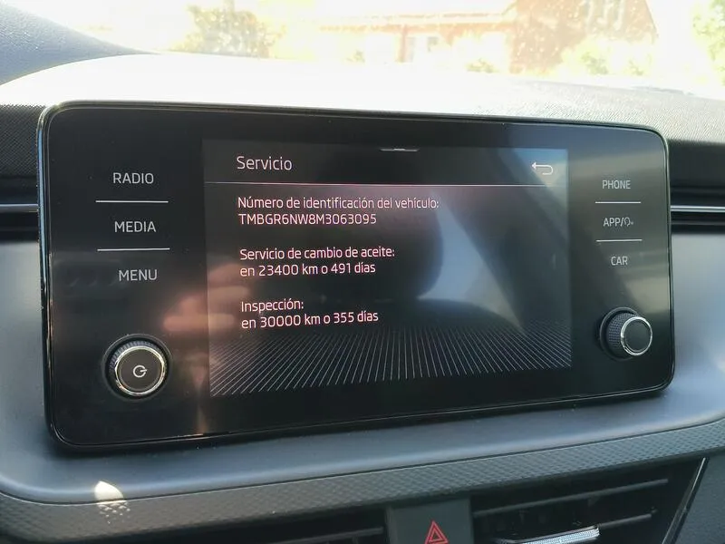 Škoda Kamiq 1.0 TSI DSG Ambition - foto 20