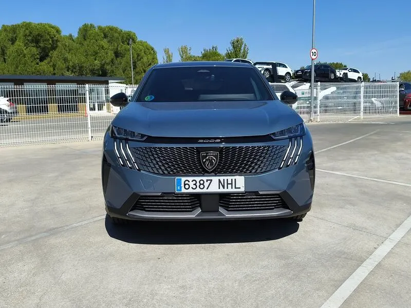 Peugeot 3008 Hybrid 145 Allure 1.2 - foto 9