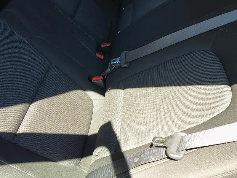 Hyundai Kona 1.6 GDI HEV Maxx - foto 33